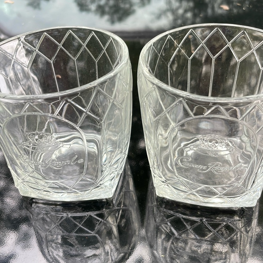 2 Crown Royal glass Whiskey Bar rock glass Embossed Logo clear